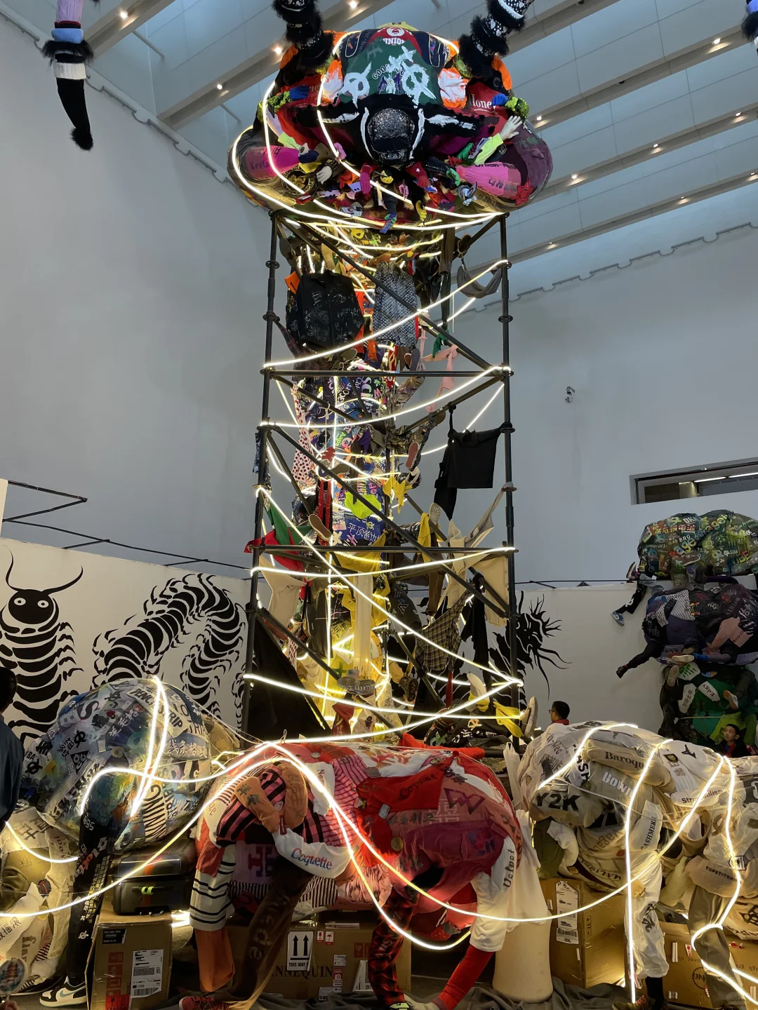 这场展览，真的美炸了！?