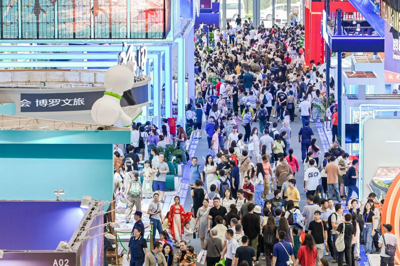 你见过这么多人的文博会吗?
