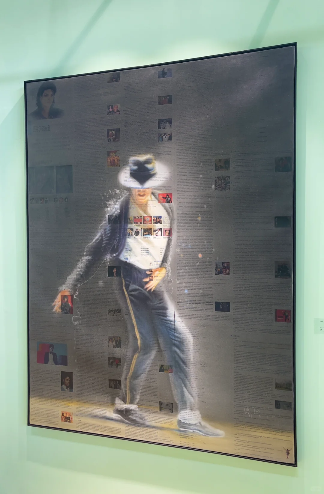 带我们艺术家的作品参加一个不一样的展会