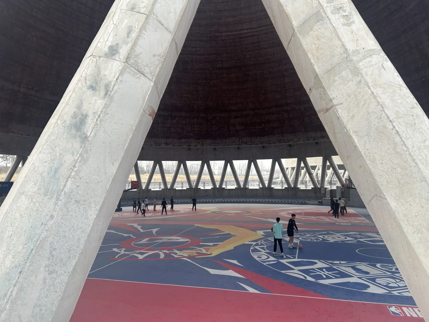 首钢国际会展中心 满满赛博朋克风