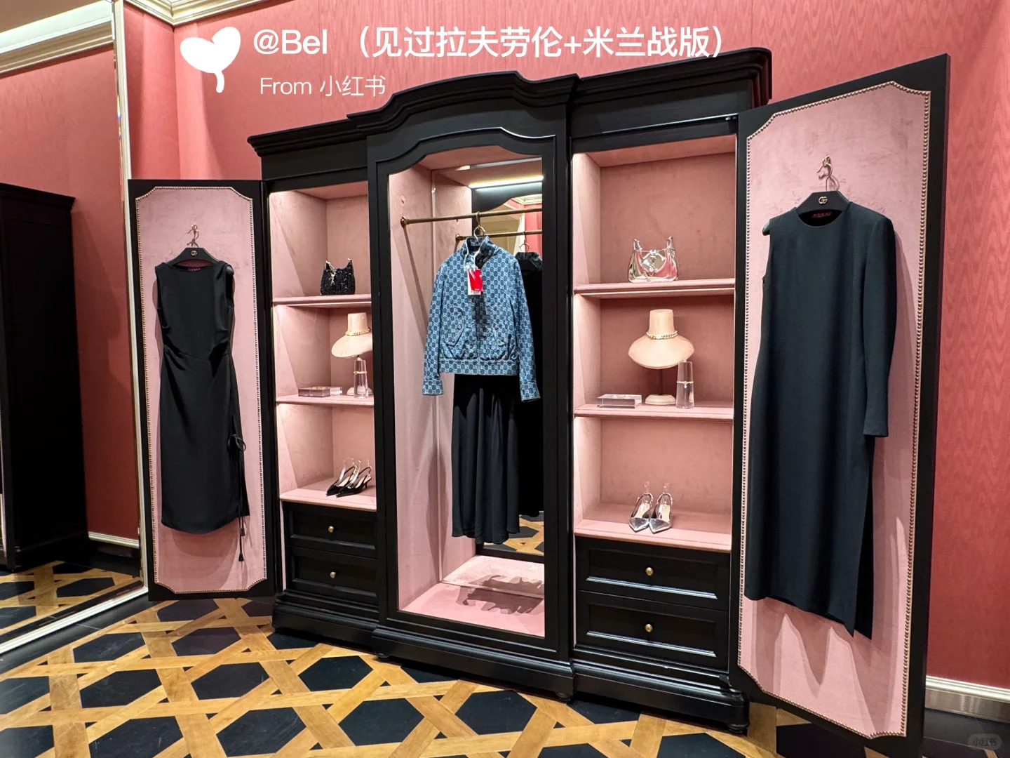 听说最近流行看静態展？