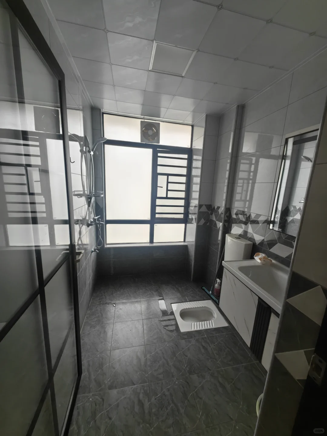 柳东会展中心精装2房出租 可看古亭山柳江河