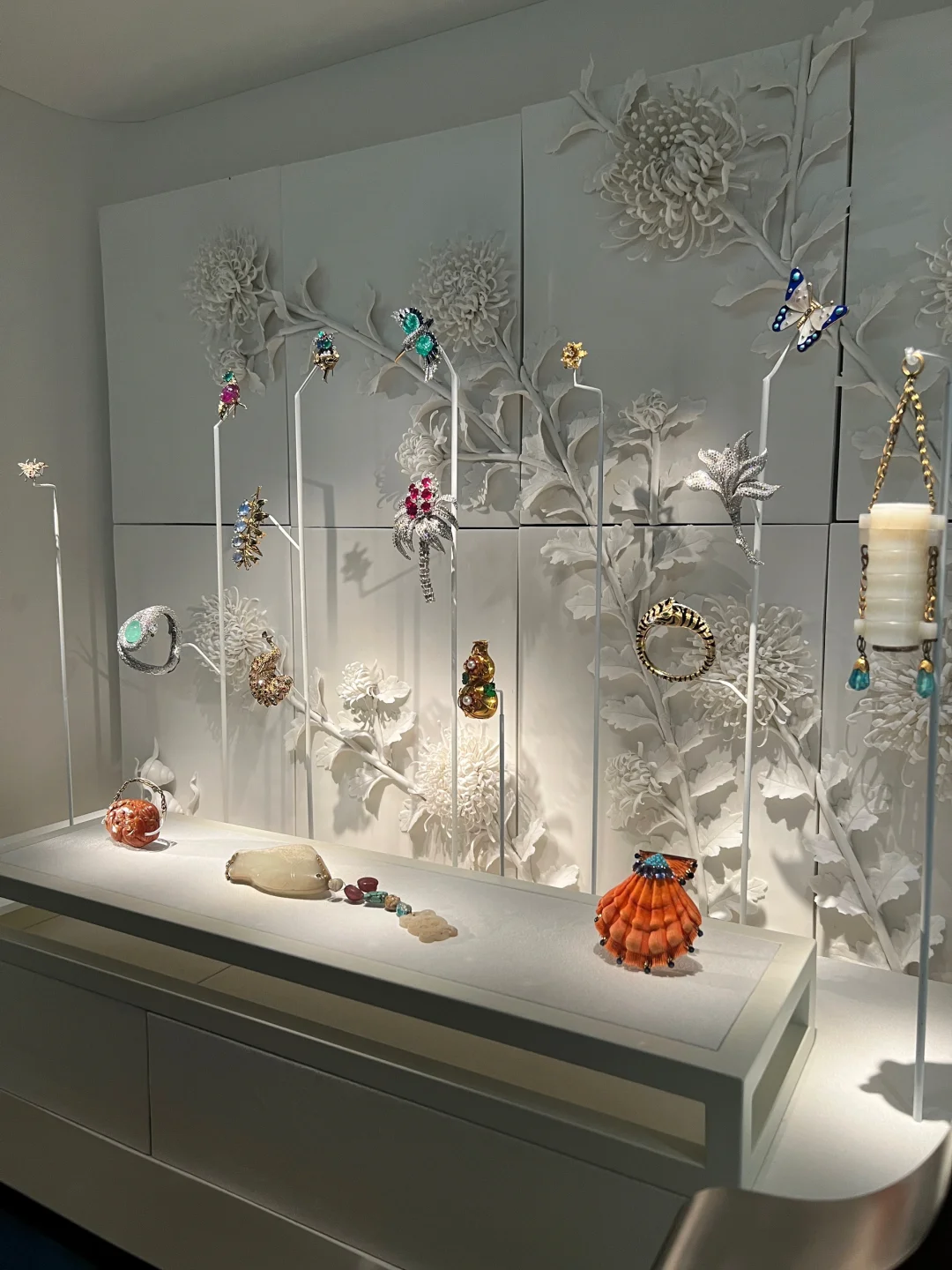 一边卧槽卡地亚展，一边又疯狂吐槽~