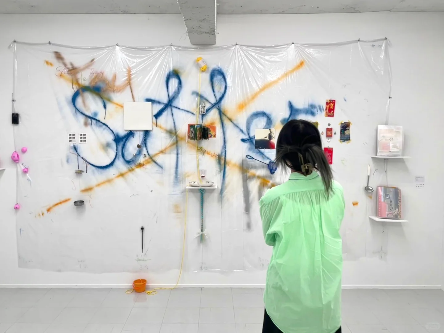 在画廊告解或买我的作品