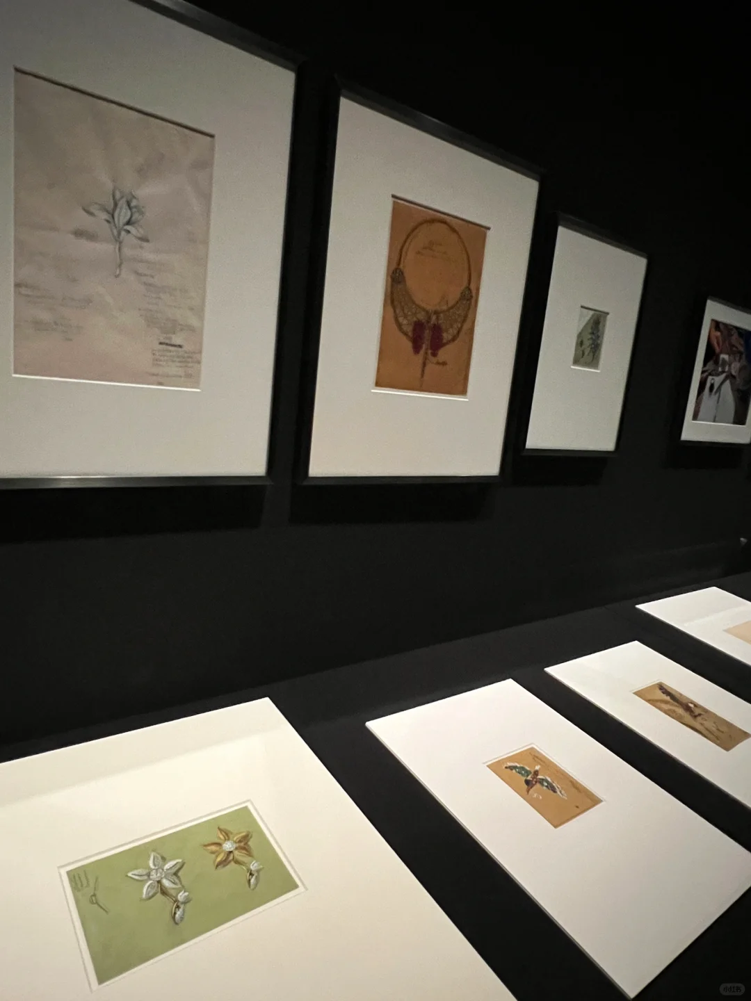 一边卧槽卡地亚展，一边又疯狂吐槽~