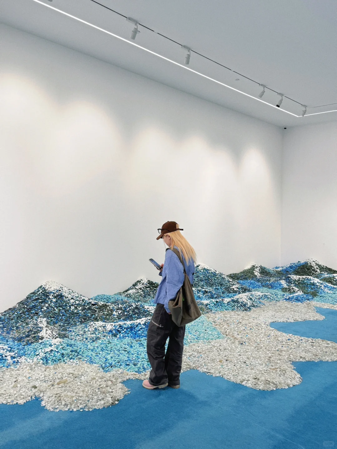 北京免费展览｜在X美术馆看??“玻璃海”?