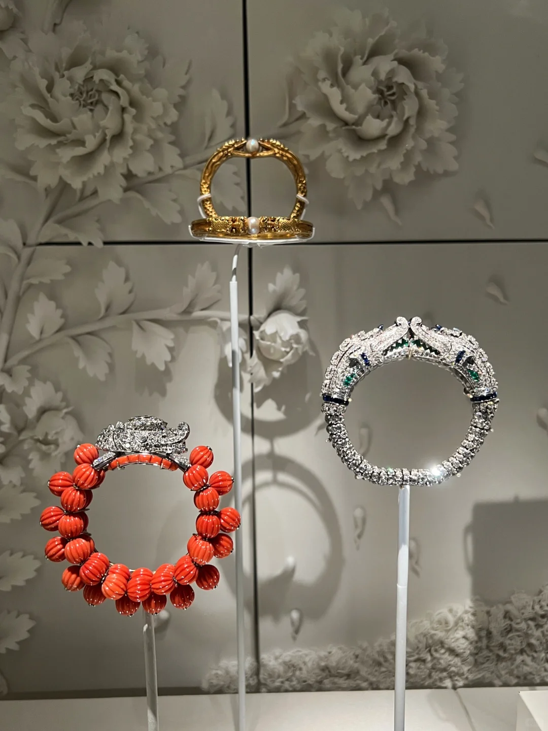 一边卧槽卡地亚展，一边又疯狂吐槽~