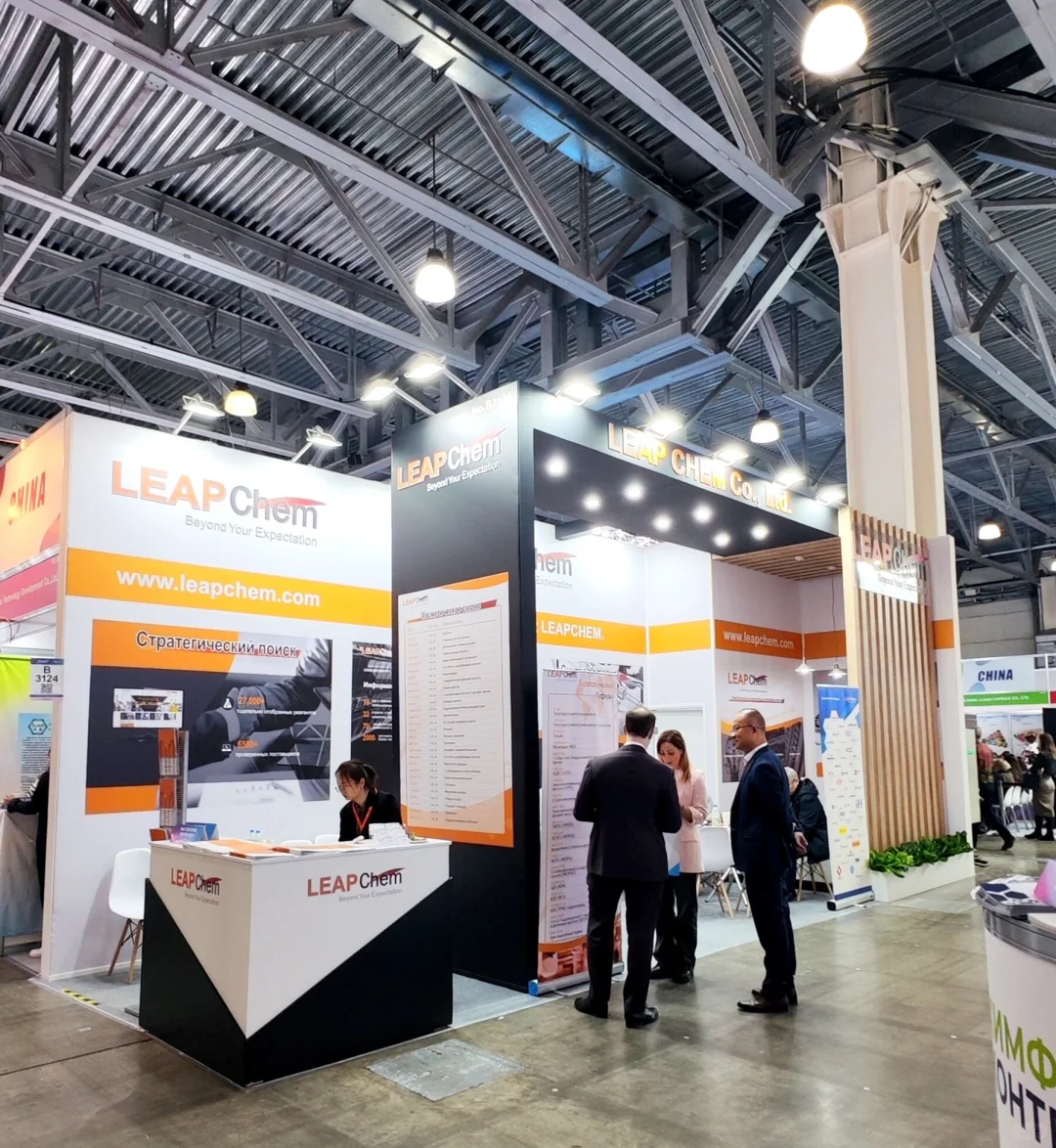 我被展台吸引啦！！！