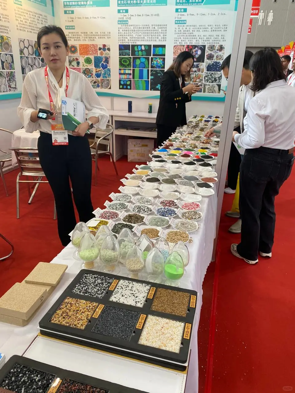 油漆展览会 | Paint fair | Выставка красо