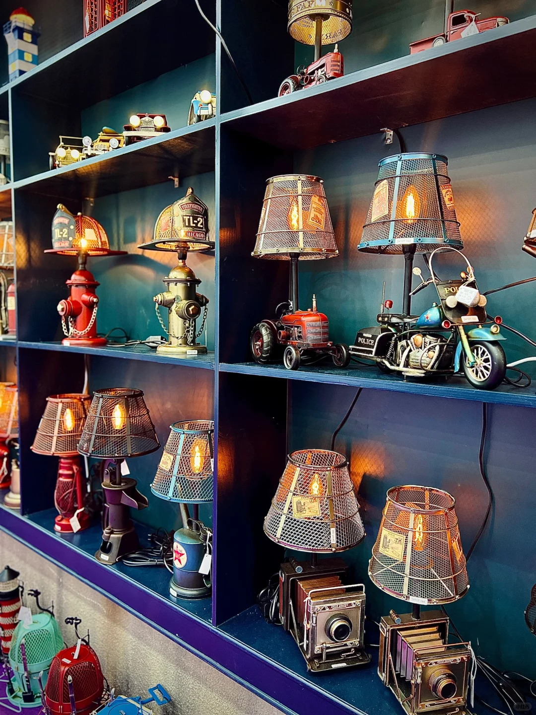 广交会| 复古玩具装饰摆件让人挪不开眼!?