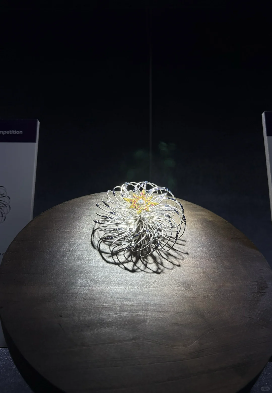 一起来洗洗眼睛～香港珠宝展上好看的设计