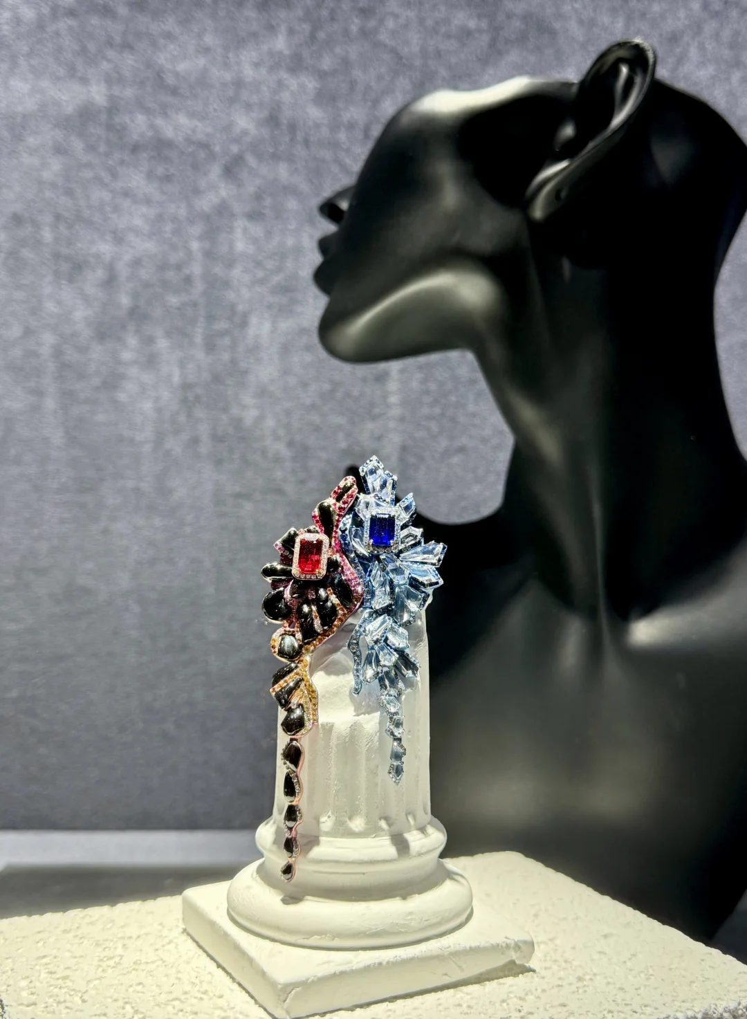 一起来洗洗眼睛～香港珠宝展上好看的设计