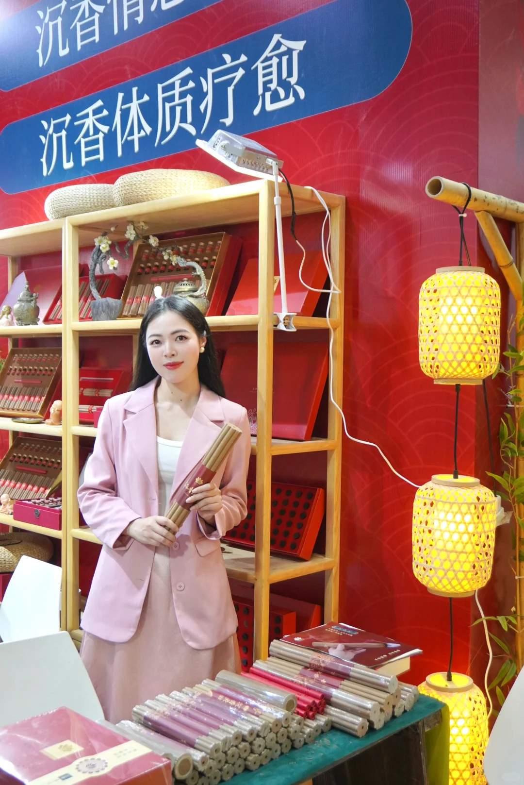 来逛逛广州美博会！！开眼界?