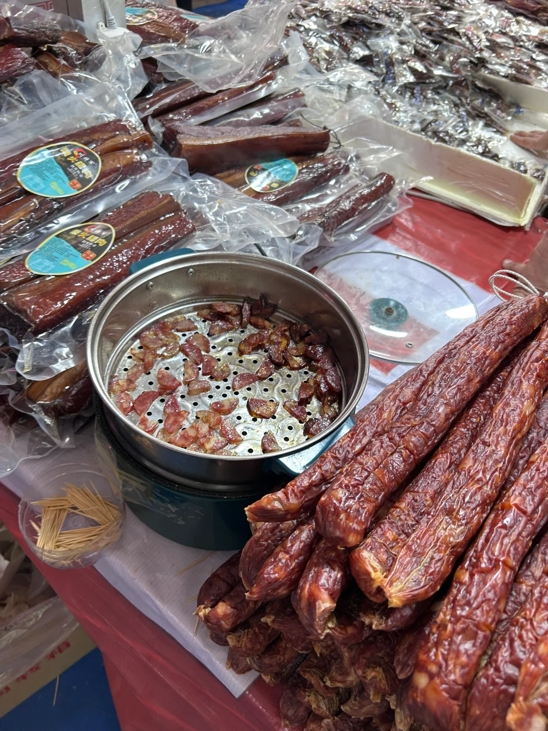 关于我在国际会展中心免费吃了一顿饭……