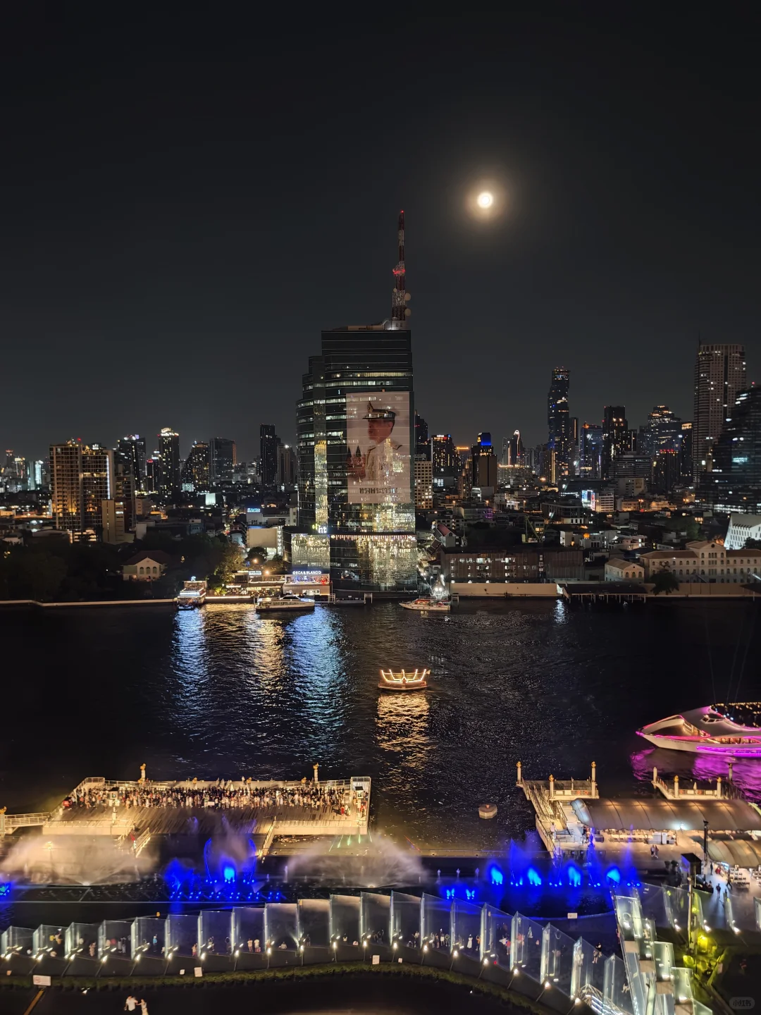 泰国??第三天曼谷会展中心暹罗商场游