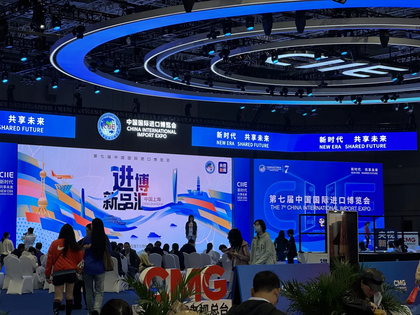 好逛爱逛进博会～