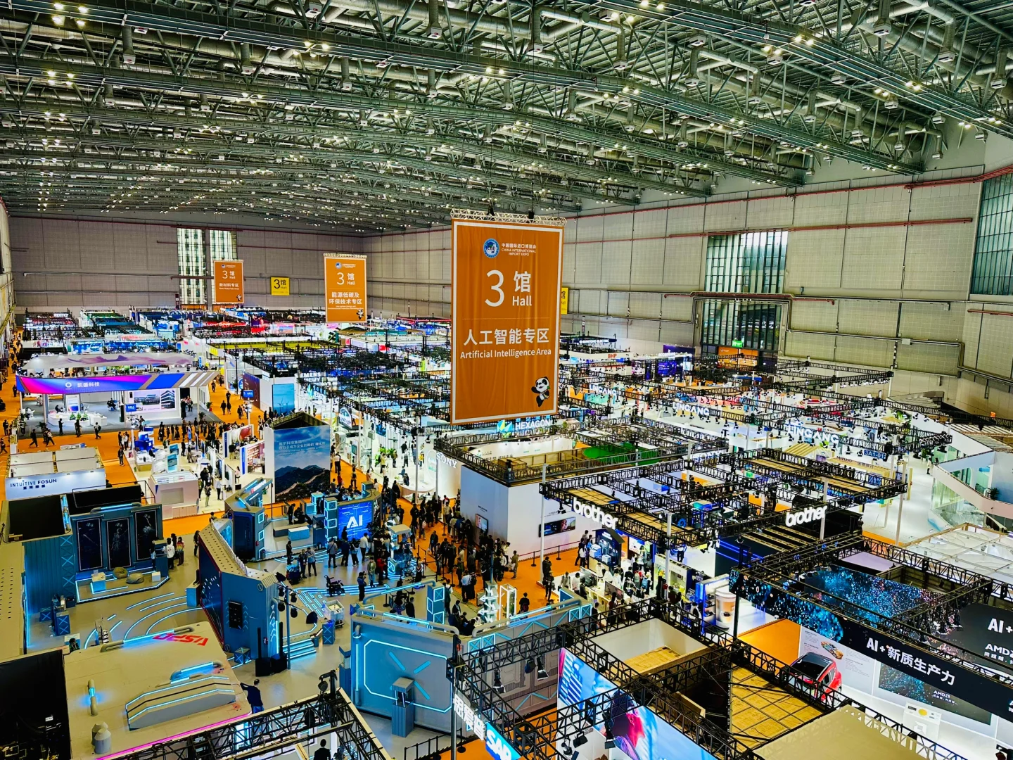 好逛爱逛进博会～