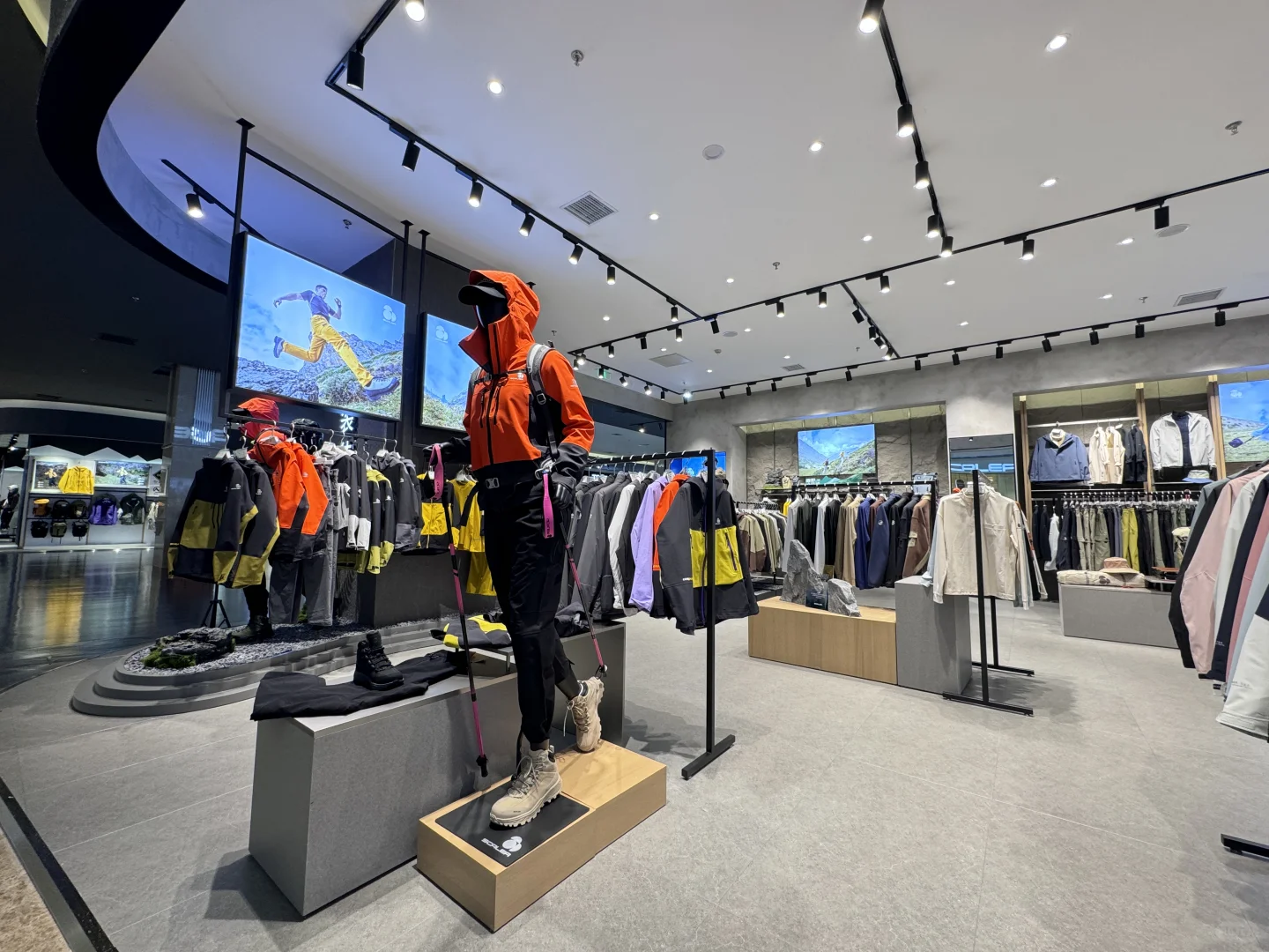 哈尔滨红博会展居然开了SCALER思凯乐