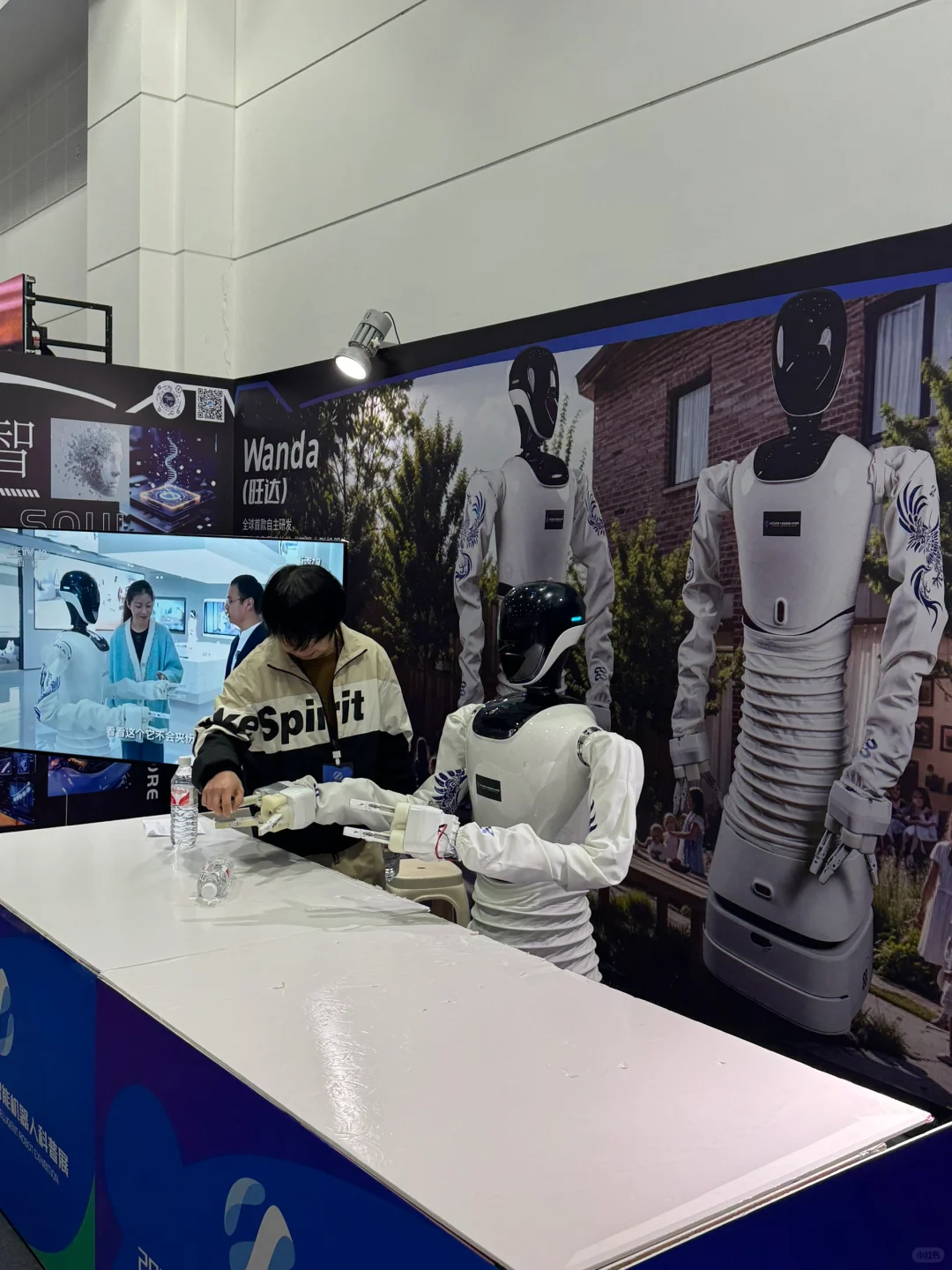 环梦AI智能机器人科普展，我踩雷了！?
