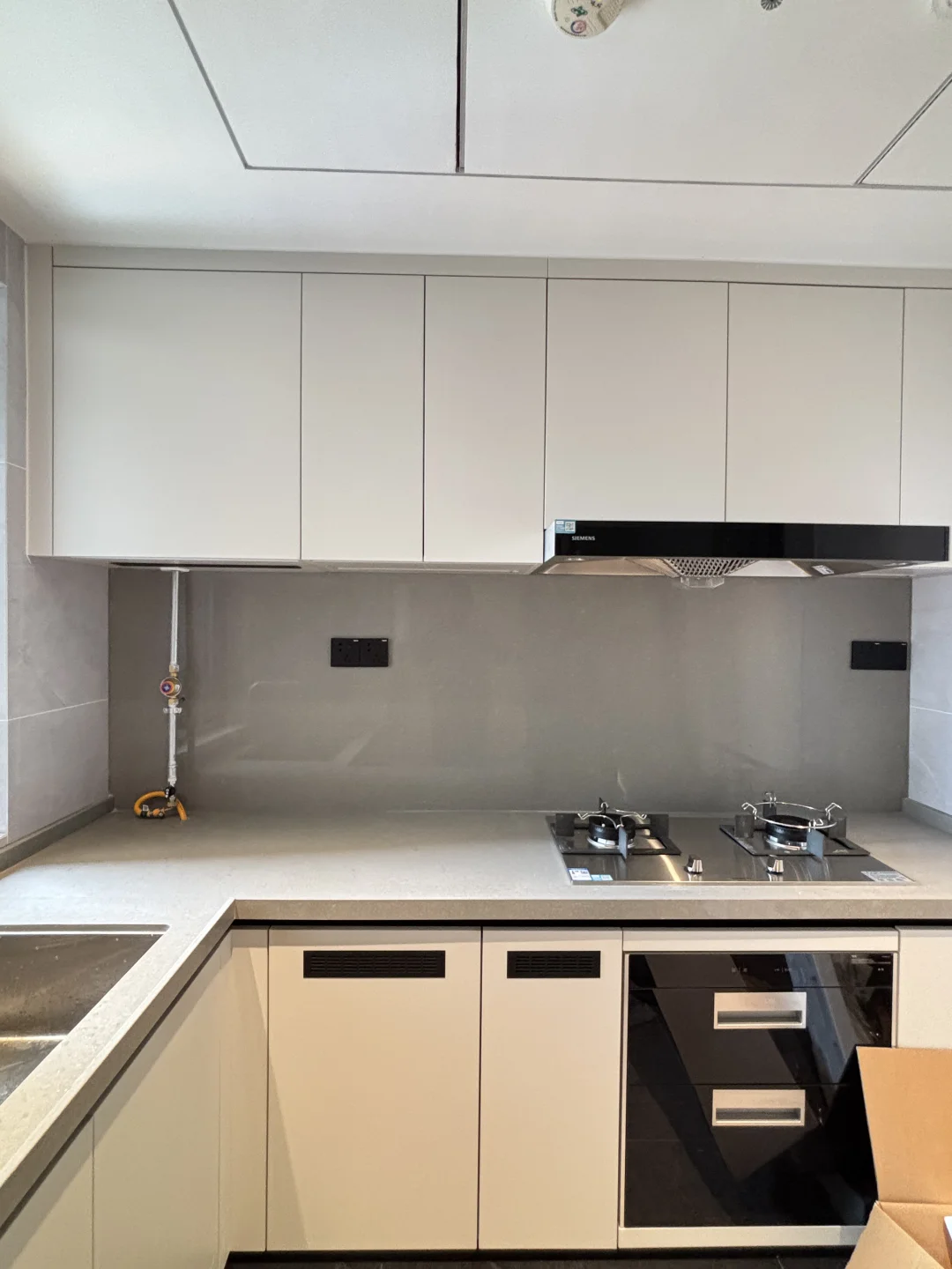 会展湾东城80平空两室全新首次出租