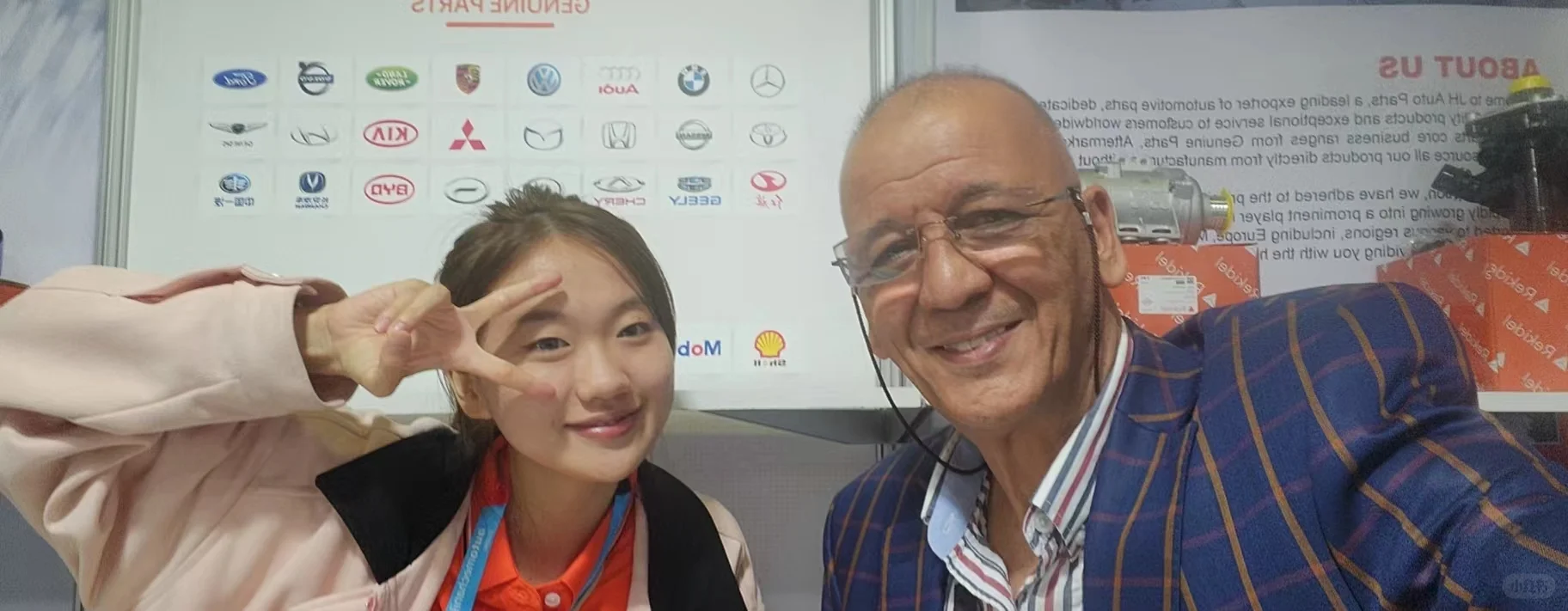 大三实习！第一次出国参展！