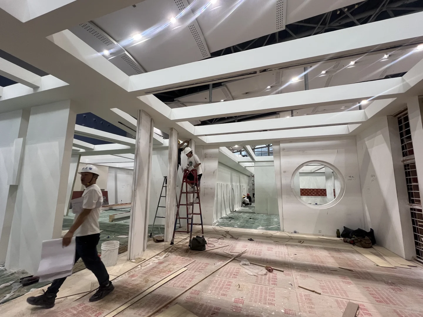 广州家具展搭建第二天