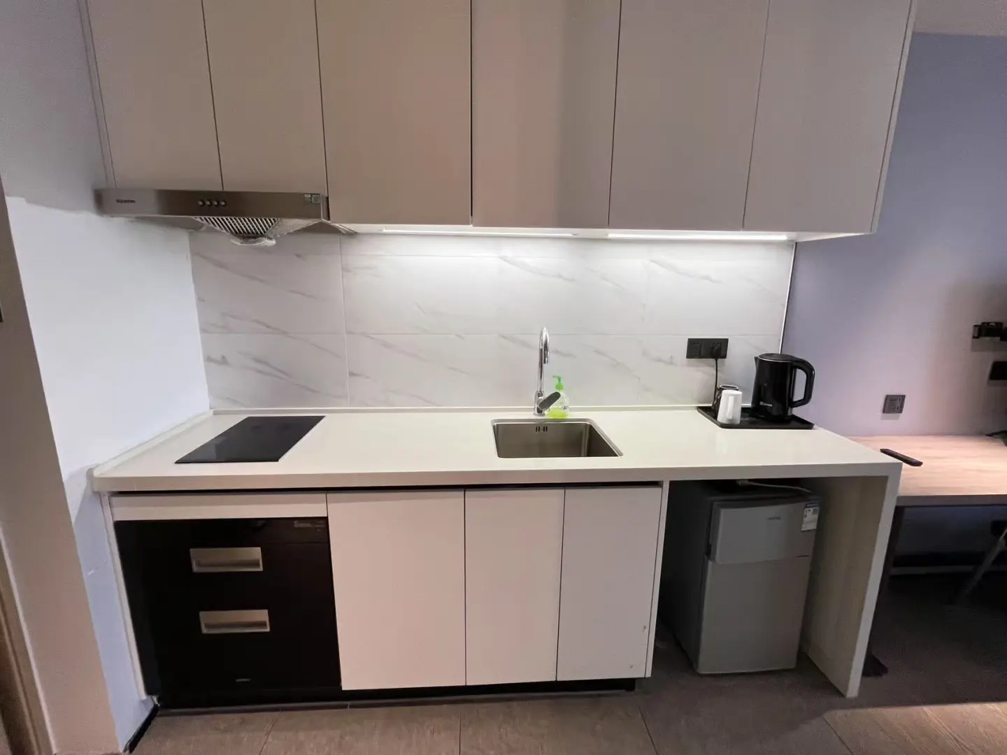 会展湾水岸漂亮单间 ¥2188