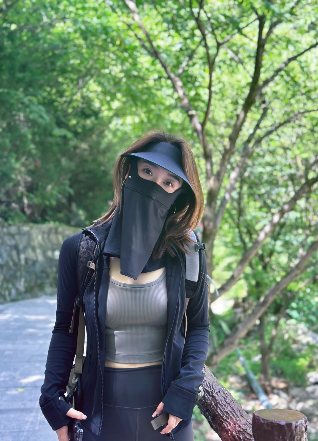 山高路远 看世界也找自己