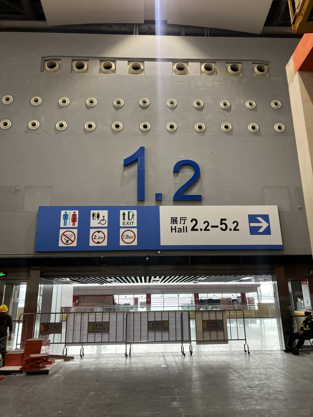 广州家具展搭建第二天