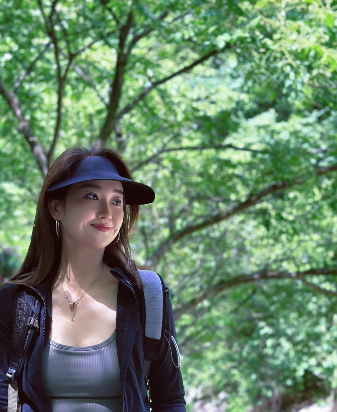 山高路远 看世界也找自己