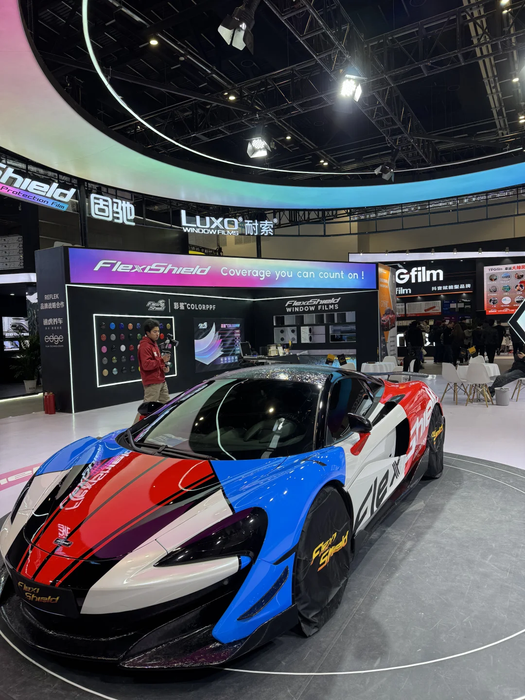 这次有参展商的样子了吧？