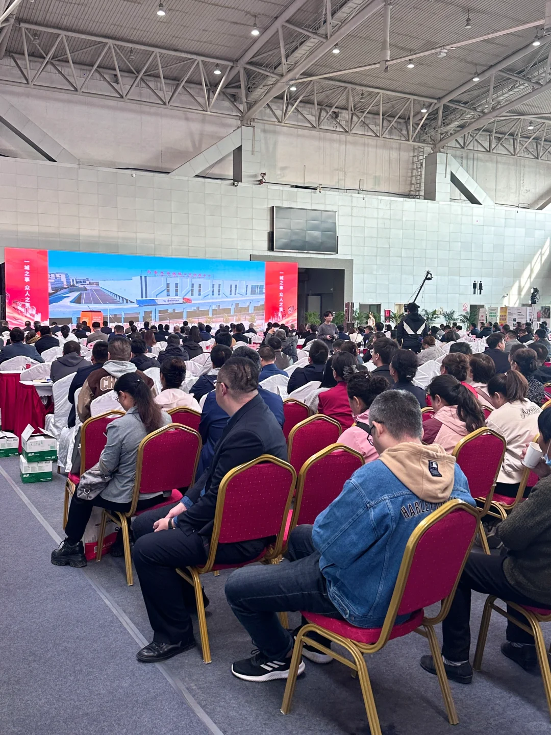 听劝啊啊～乌鲁木齐住博会来啦‼️巨巨巨省钱！