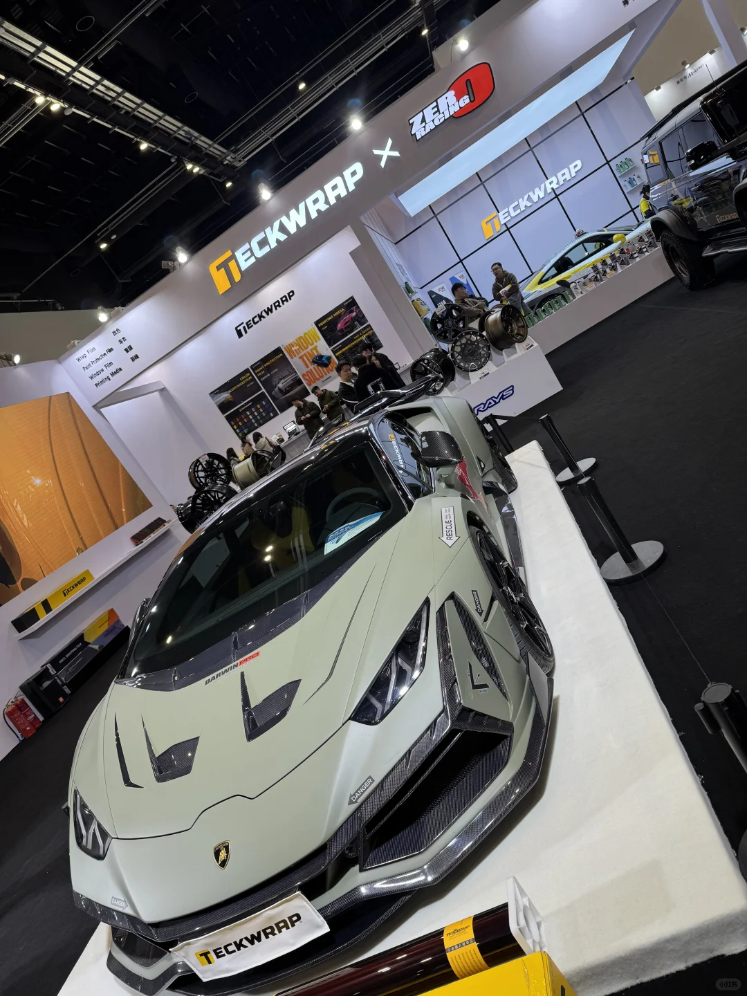 这次有参展商的样子了吧？