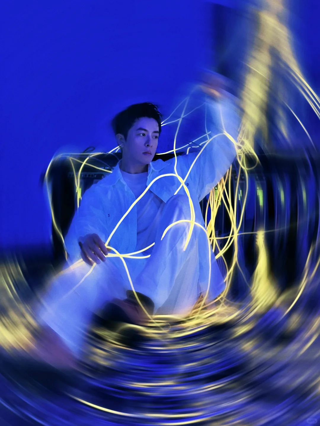 深圳新展｜“我掉进梦的漩涡里”?