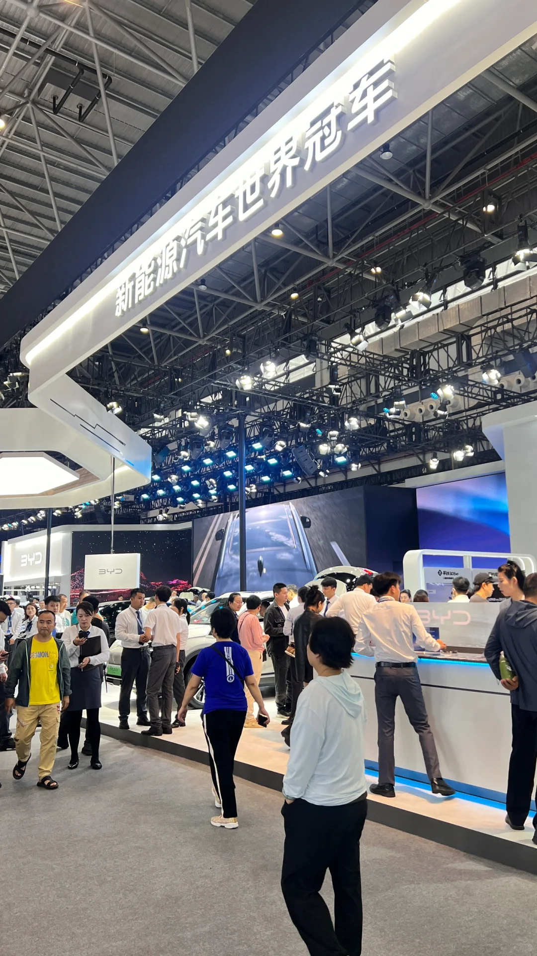 ?海口车展速报！这些车也太绝了！