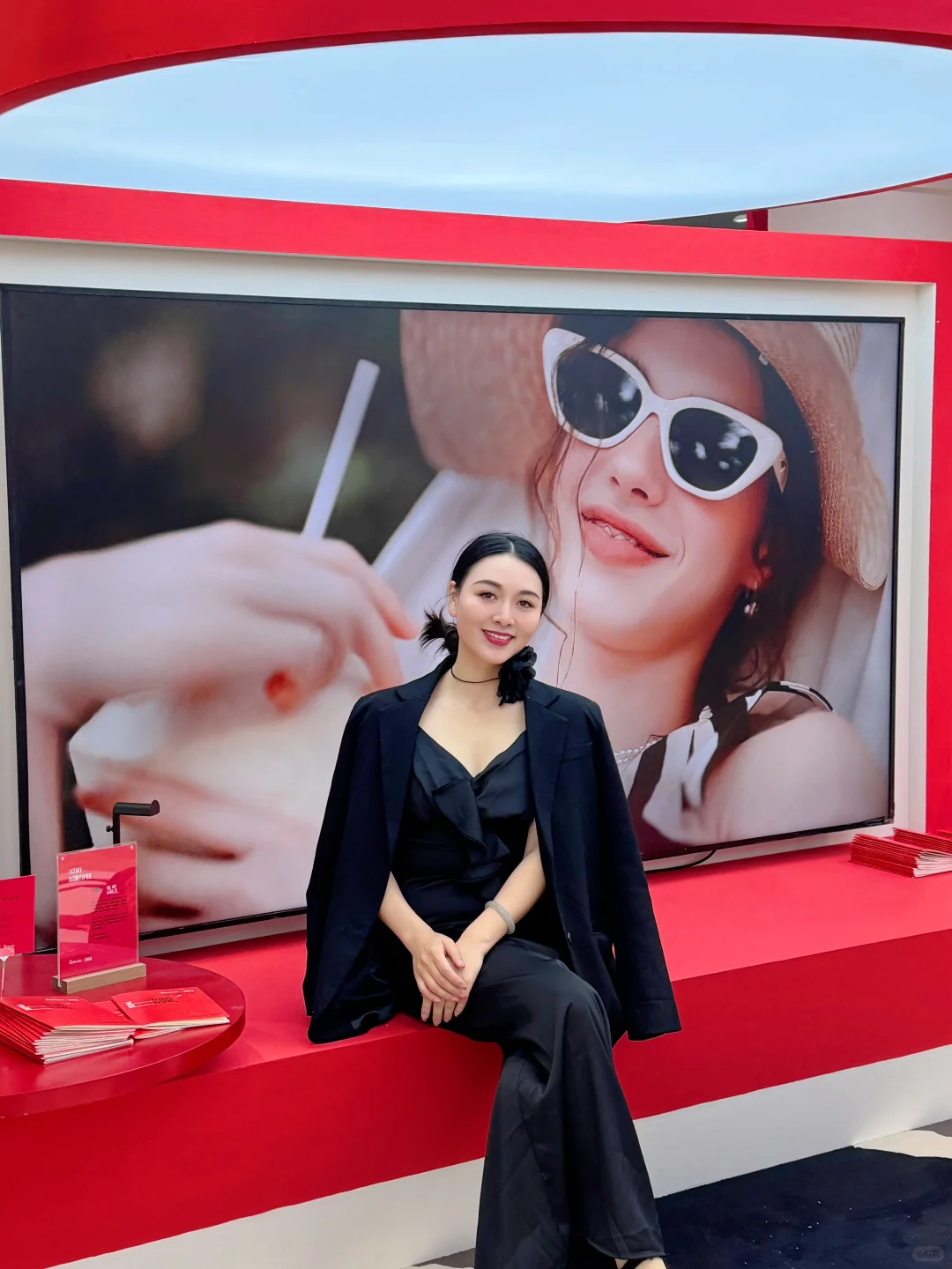 不是?没人告诉我服博会这么好逛啊…