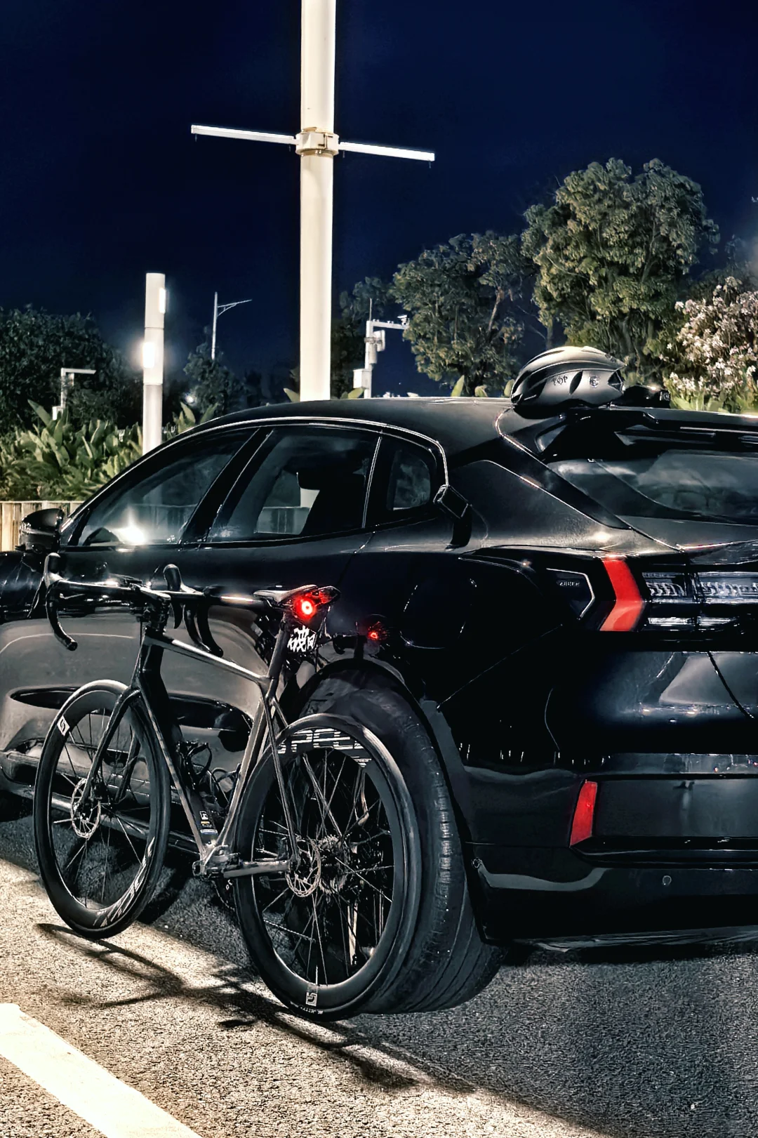 周五晚的会展骑车很ok！