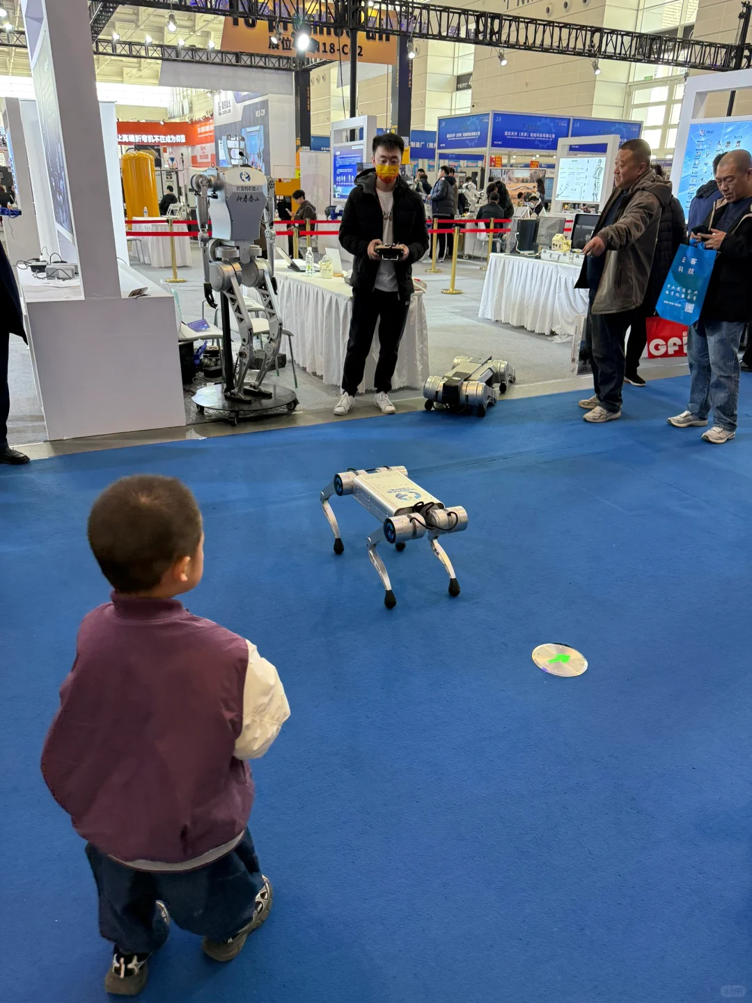 天津遛娃｜免费！春晚的跳舞机器人来天津啦！