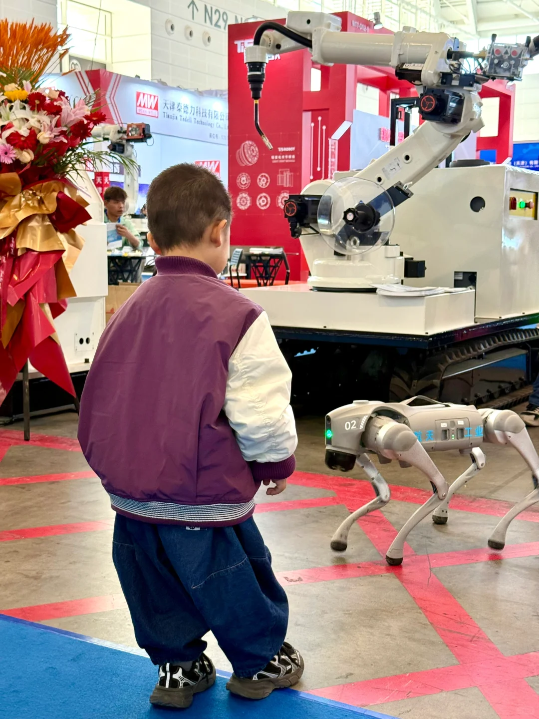 天津遛娃｜免费！春晚的跳舞机器人来天津啦！