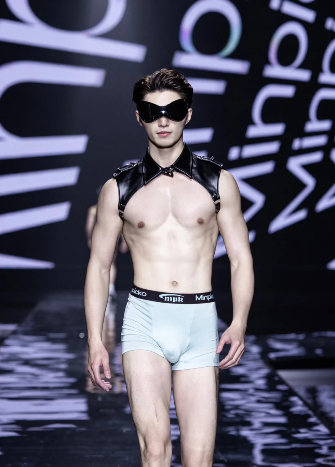 每天控制饮食为了什么