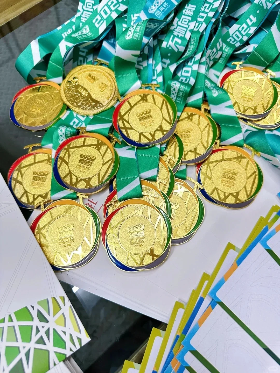 ?终于有美术展可以投稿了！！！