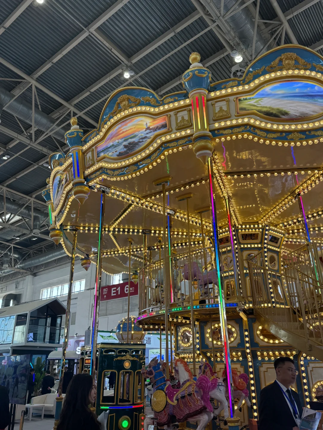 游乐设施博览会！这明明是成年人的游乐场！！