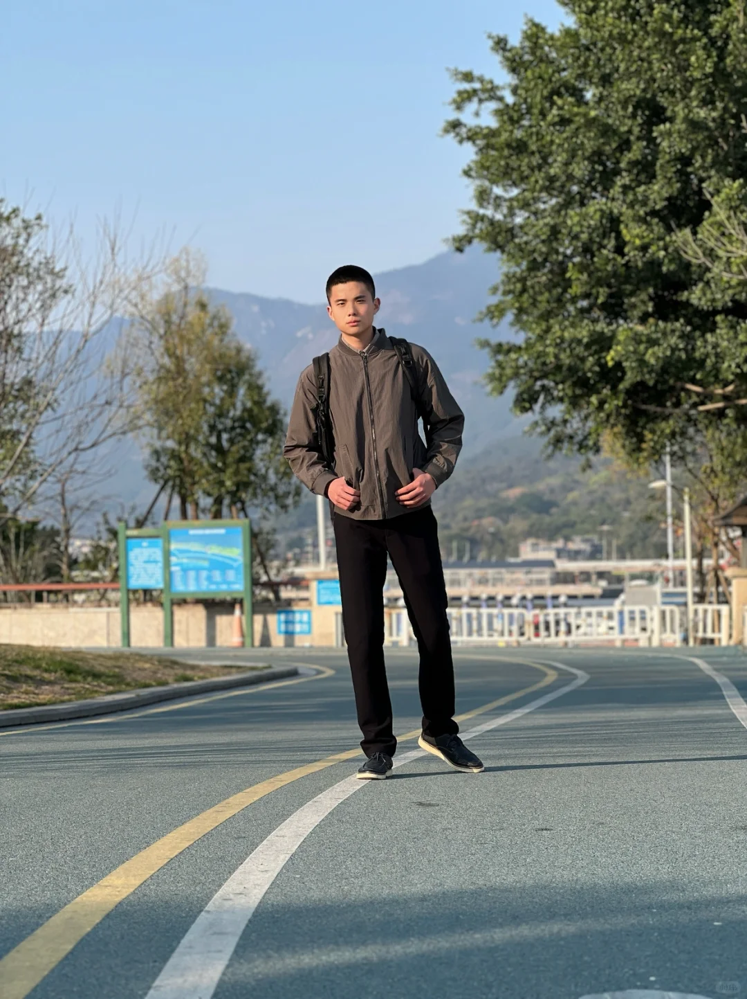 会展岛望游艇兮——可远观不可亵玩