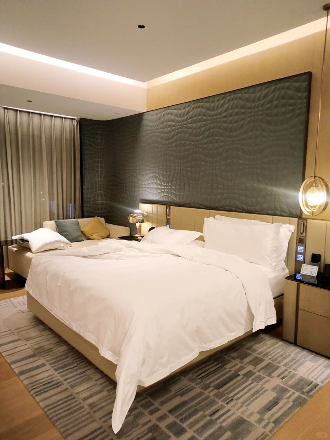 深圳国际会展中心希尔顿酒店?