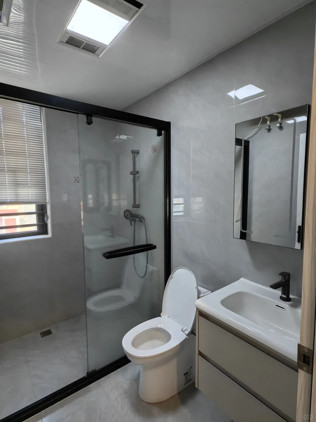 会展嘉园3区四房两卫｜刚退租｜免中介费