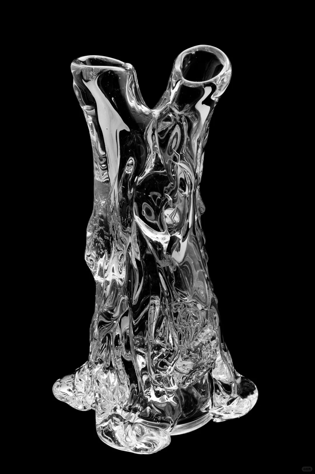 抬头看艺术?2025香港巴塞尔亮点全攻略