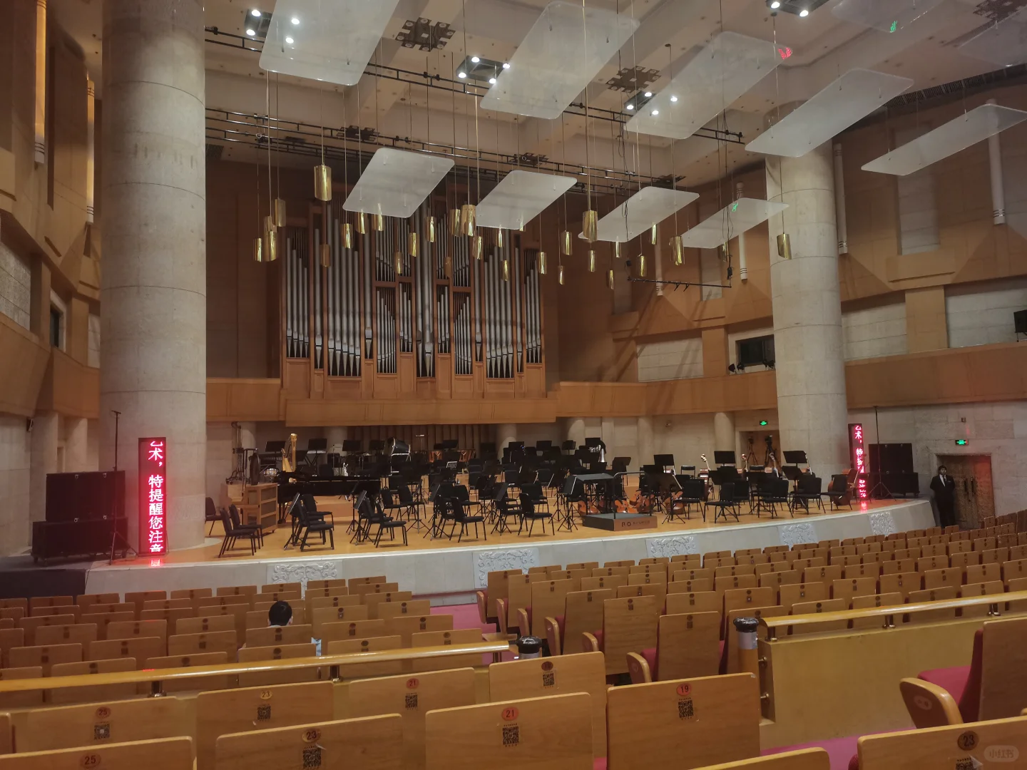 250323 图画展览会