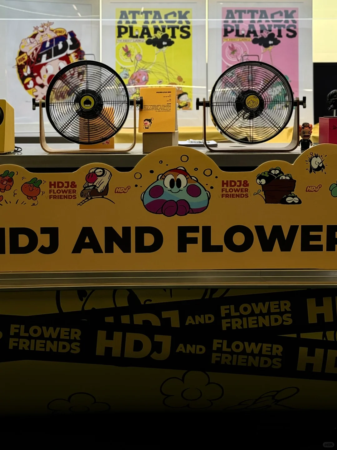 深圳看展偶遇黄渤IP黄逗菌?好可爱～