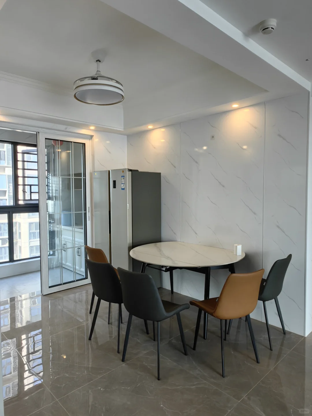 会展嘉园3区四房两卫｜刚退租｜免中介费