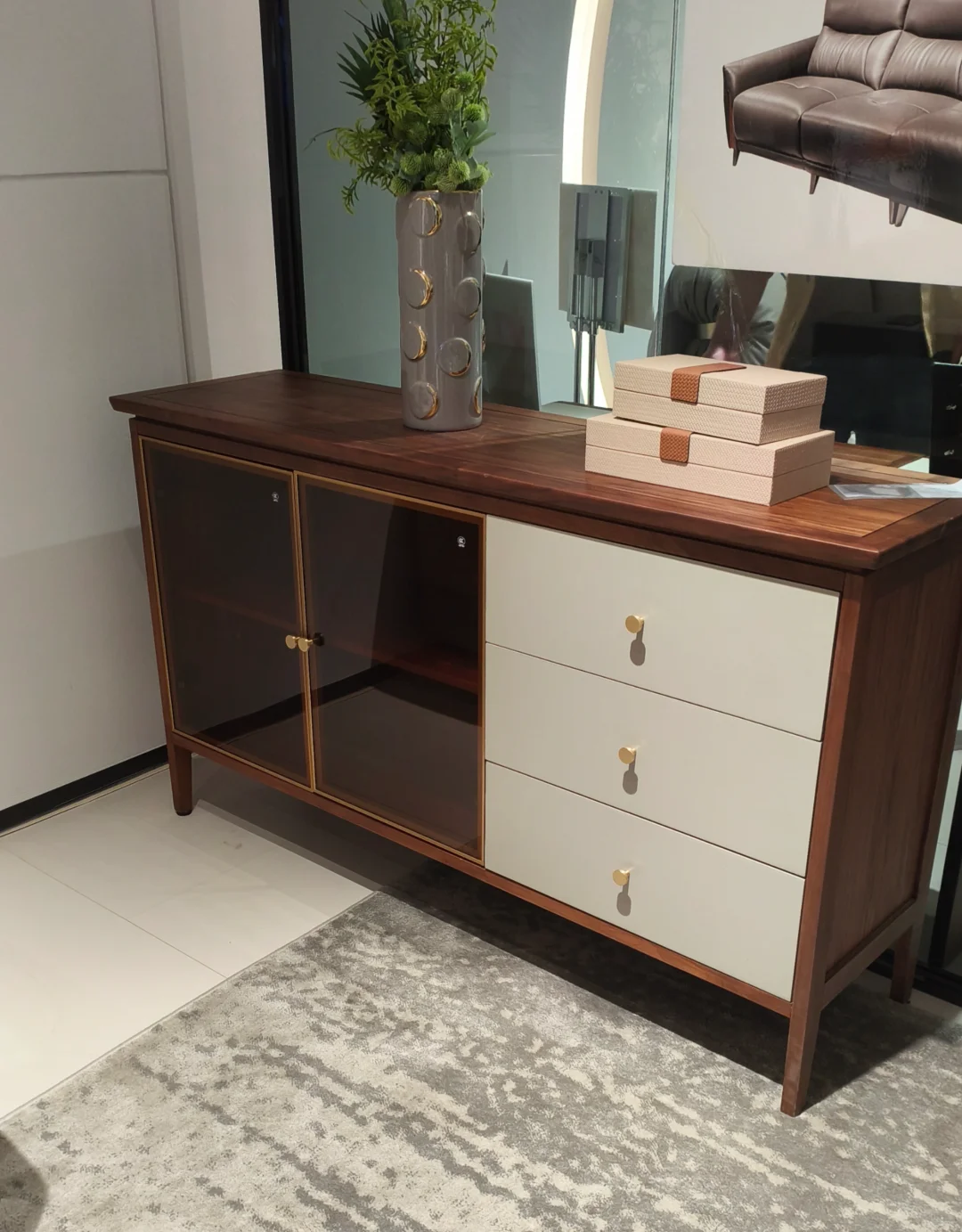 广东最近真的太热闹啦！龙家展&广州家具展